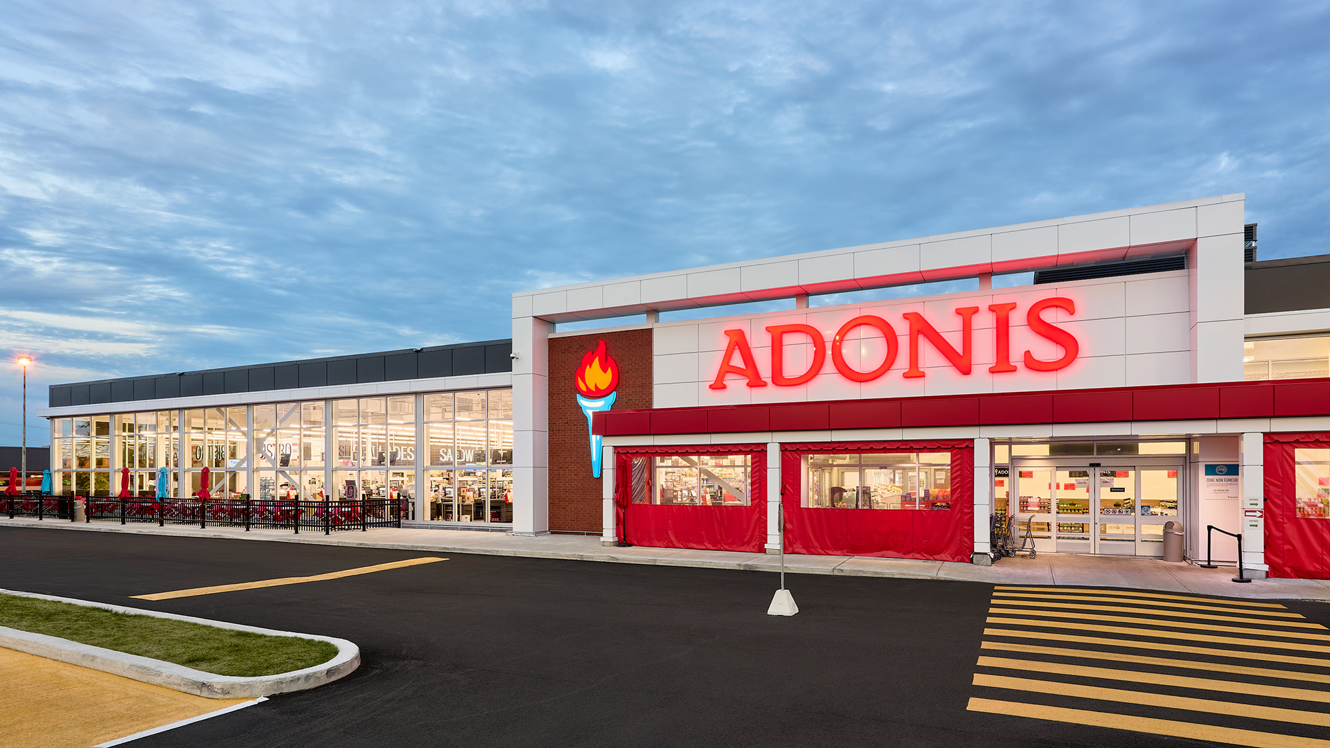 Construction nouvelle épicerie Adonis Québec – Extérieur 1