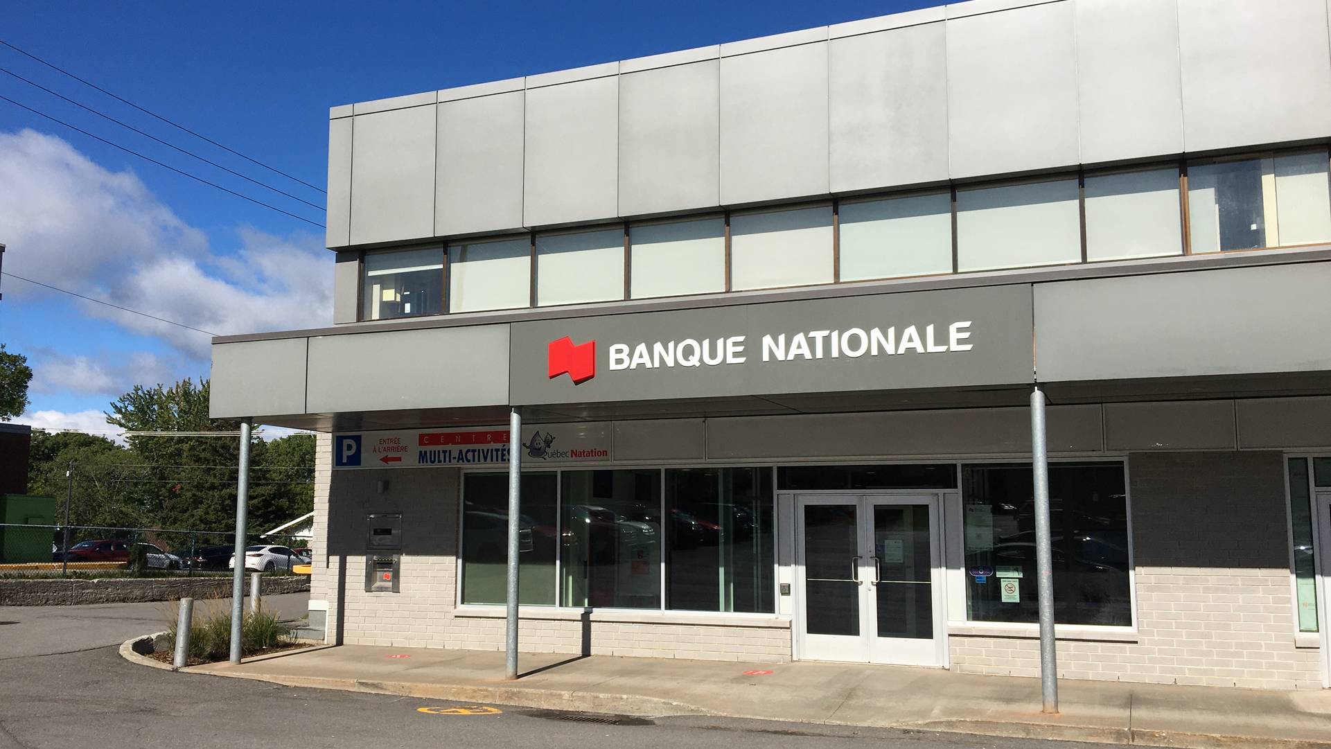 Renovation of Plaza Laval National Bank of Canada